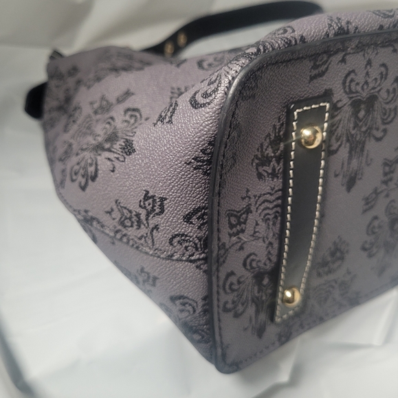 Disney Dooney & Bourke Haunted Mansion bag - Picture 9 of 10